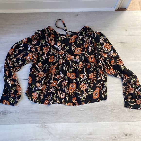 LAURIEBELLES‎ Veronika Floral Print Top Black Multi M Nwt - Picture 6 of 6